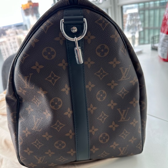 Louis Vuitton Keepall 55 - Picture 2 of 13